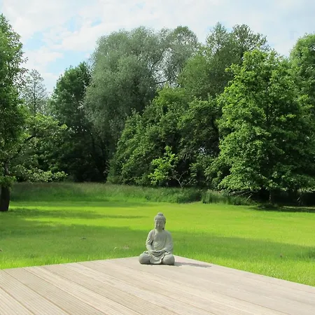 Exklusives Holzhaus Villa *