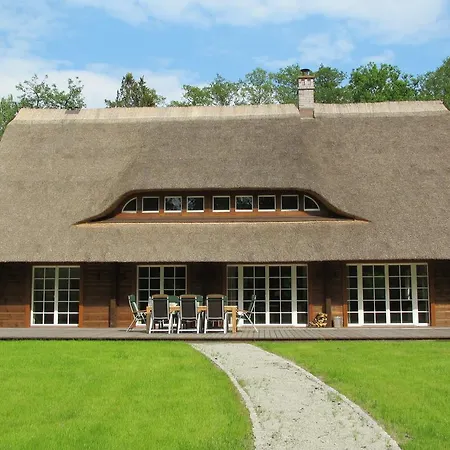 Exklusives Holzhaus * Burg