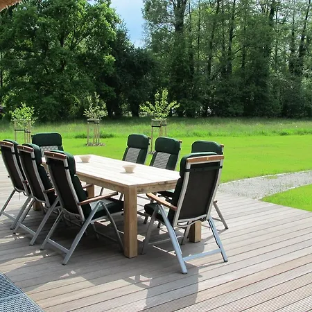Exklusives Holzhaus Villa Burg