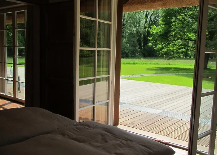 Exklusives Holzhaus Villa